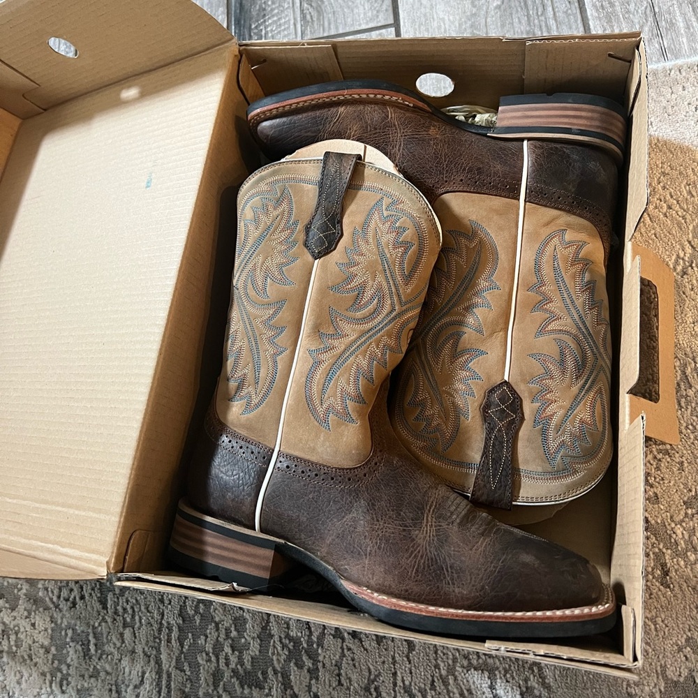 Ariat QuickDraw western boots